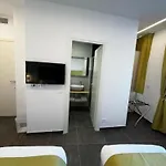 Joyfuel ゲストハウス 3*