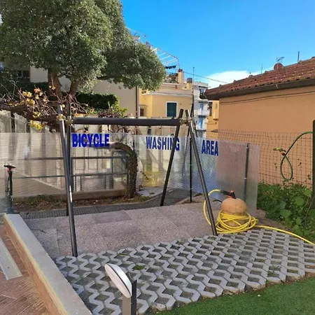 Joyfuel Guest house Finale Ligure