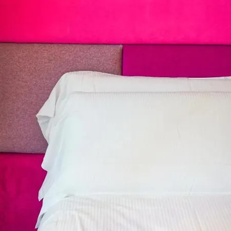 Joyfuel Guest house 3*