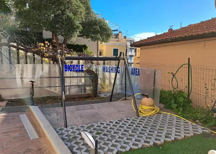 Joyfuel Pensionat Finale Ligure